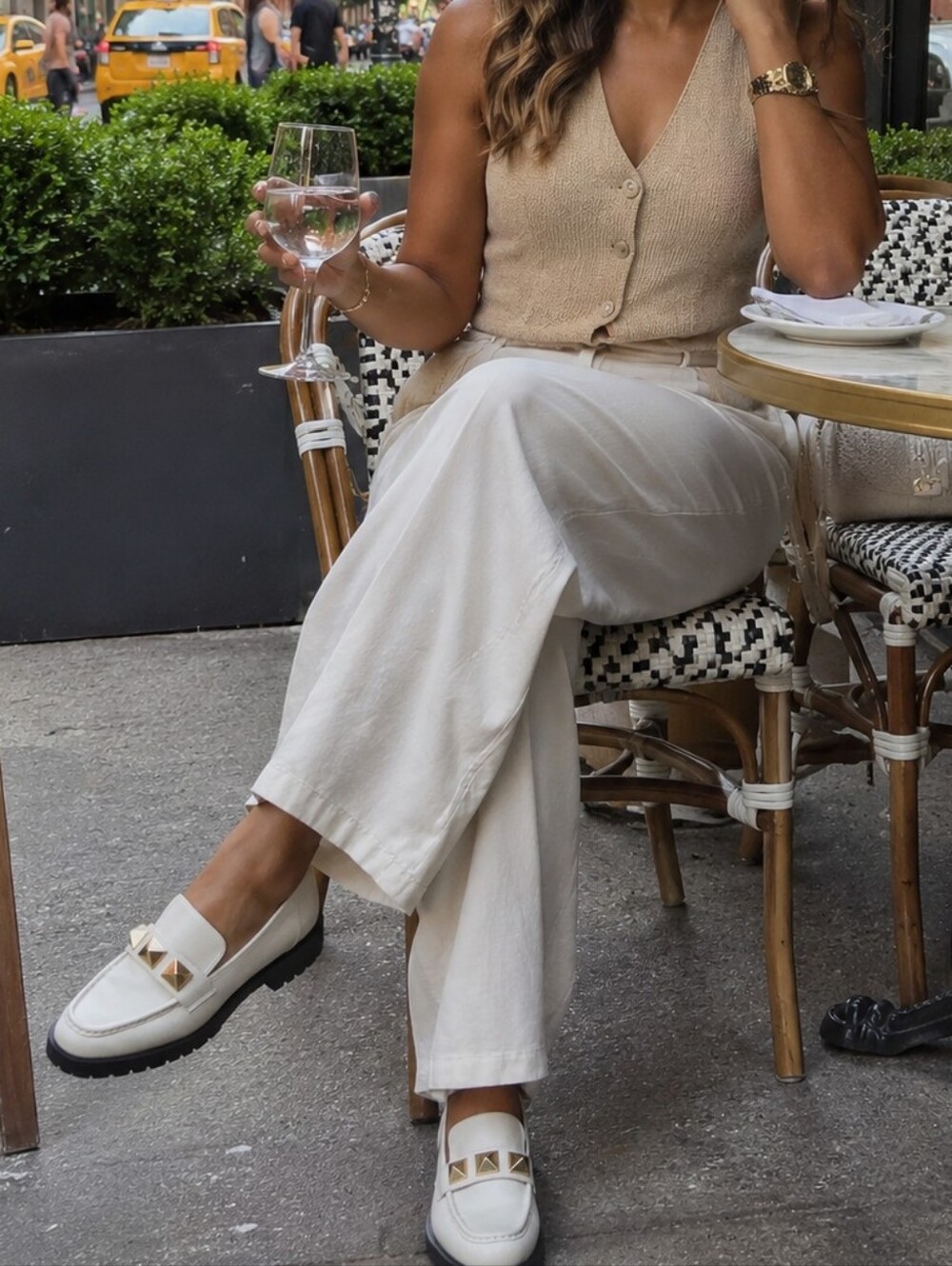 Michael Kors Leather Studded Loafers Cream Ivory Gold Hardware Size 10 - Picture 2 of 7